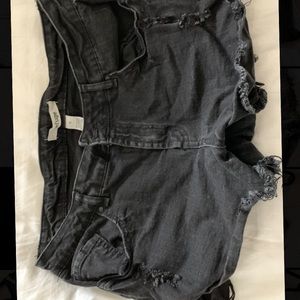 Refuge Black Jean Shorts Size 10